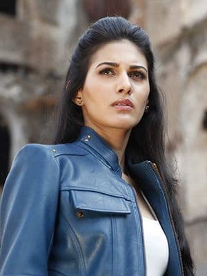 Amyra Dastur