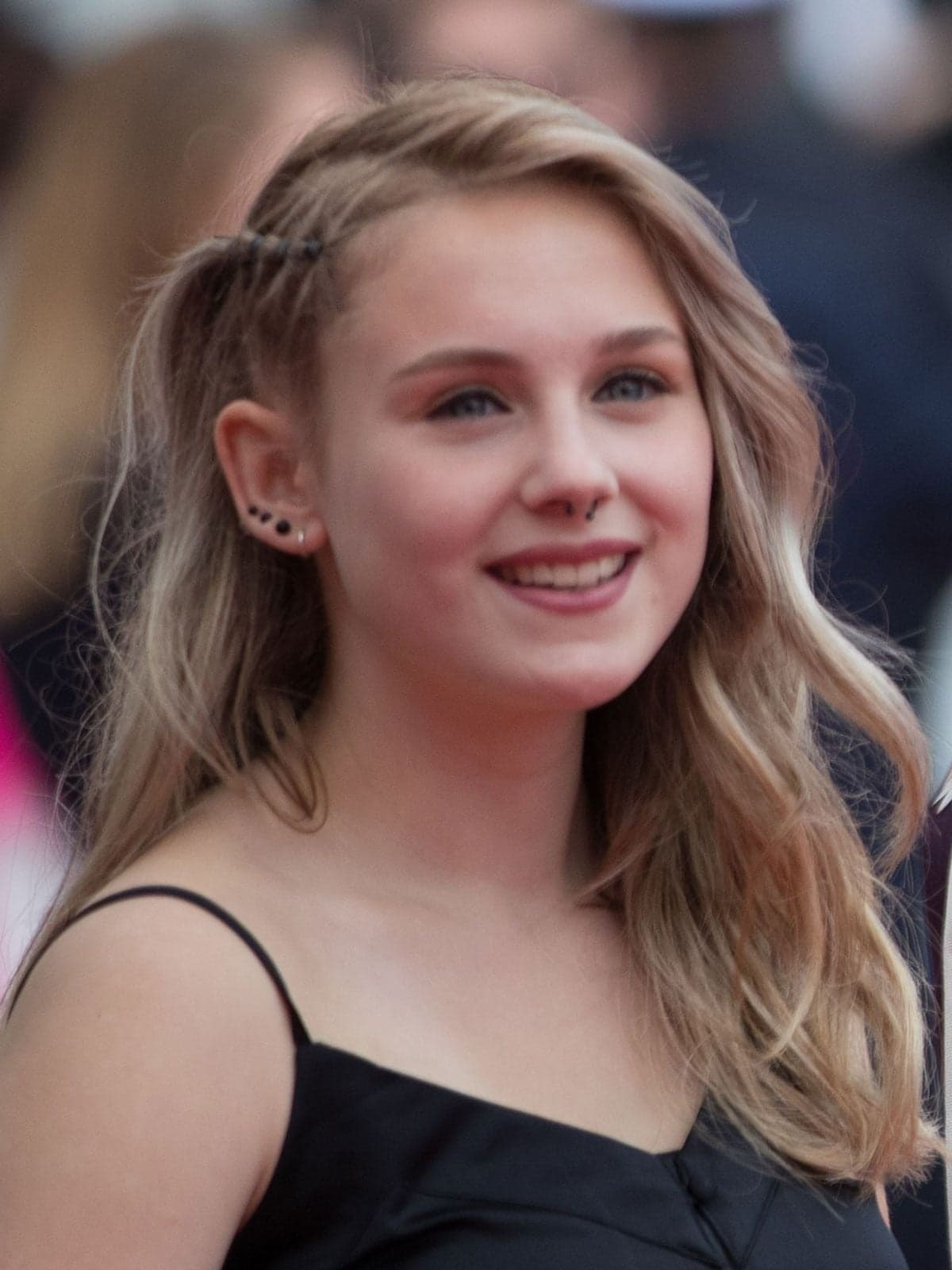 Victoria Bluck