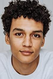 Evan Ellison