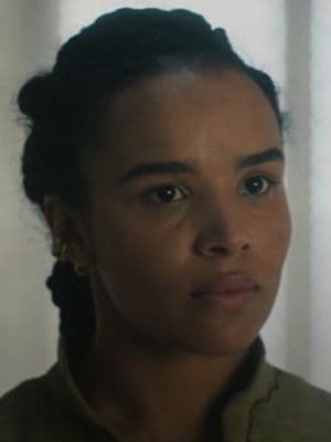 Zoe Robins