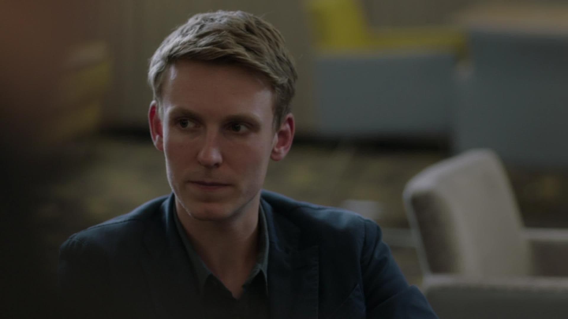 Tom Glenister