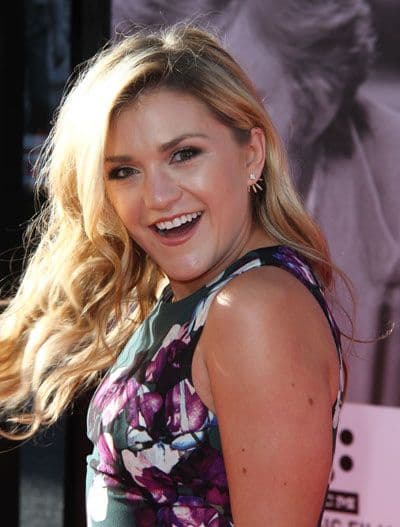 Jessica Lowe