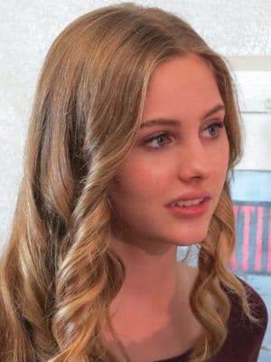 Ella Wahlestedt