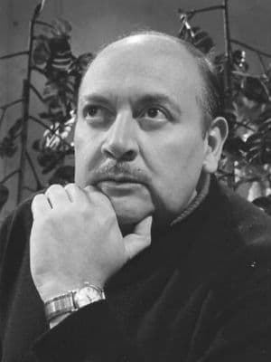 Eduardo Alcaraz
