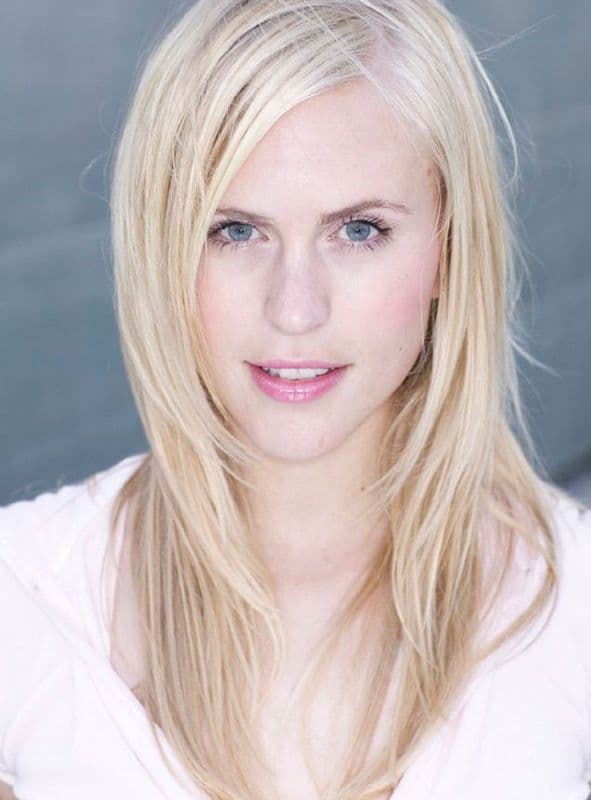 Annie McElwain