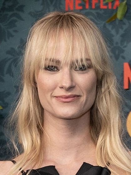 Jessica Madsen (II)