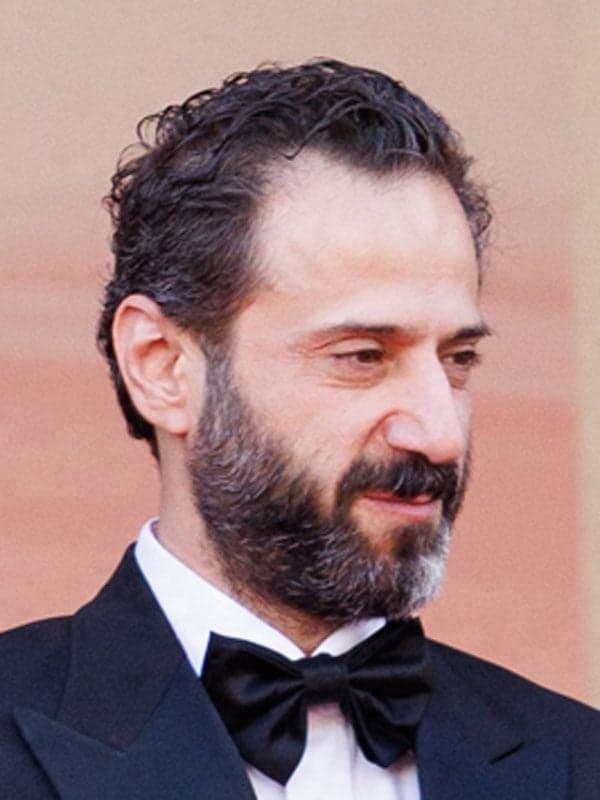 Ebrahim Azizi
