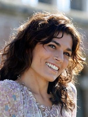 Valeria Solarino