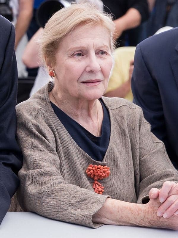 Giulia Lazzarini