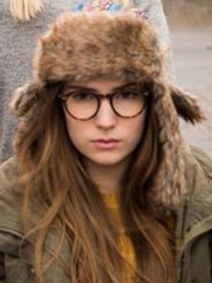 Tara Fischer (II)