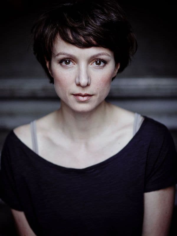 Julia Koschitz