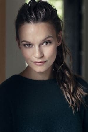 Anna-Maree Thomas
