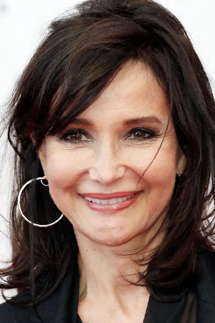 Evelyne Bouix