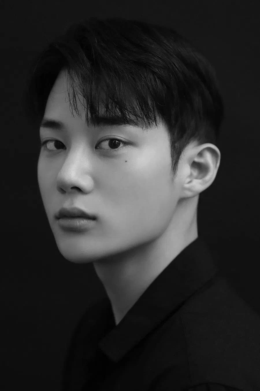 Ki Hyun Woo