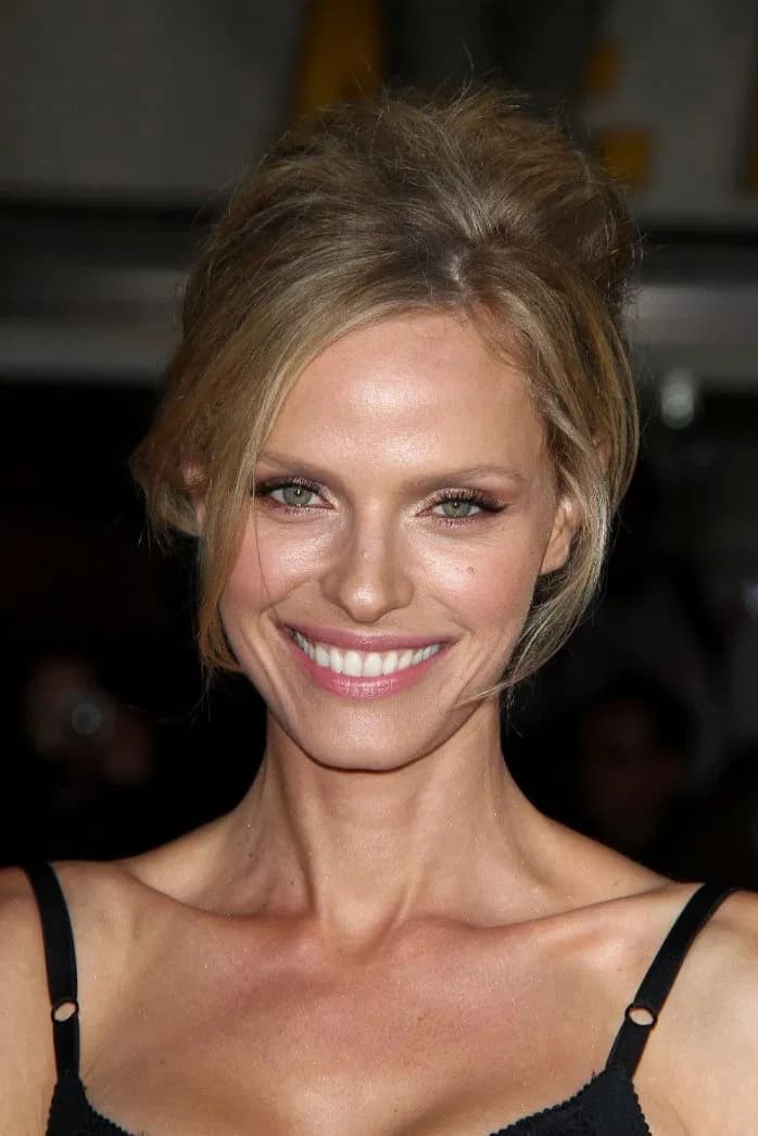 Rachel Roberts (II)