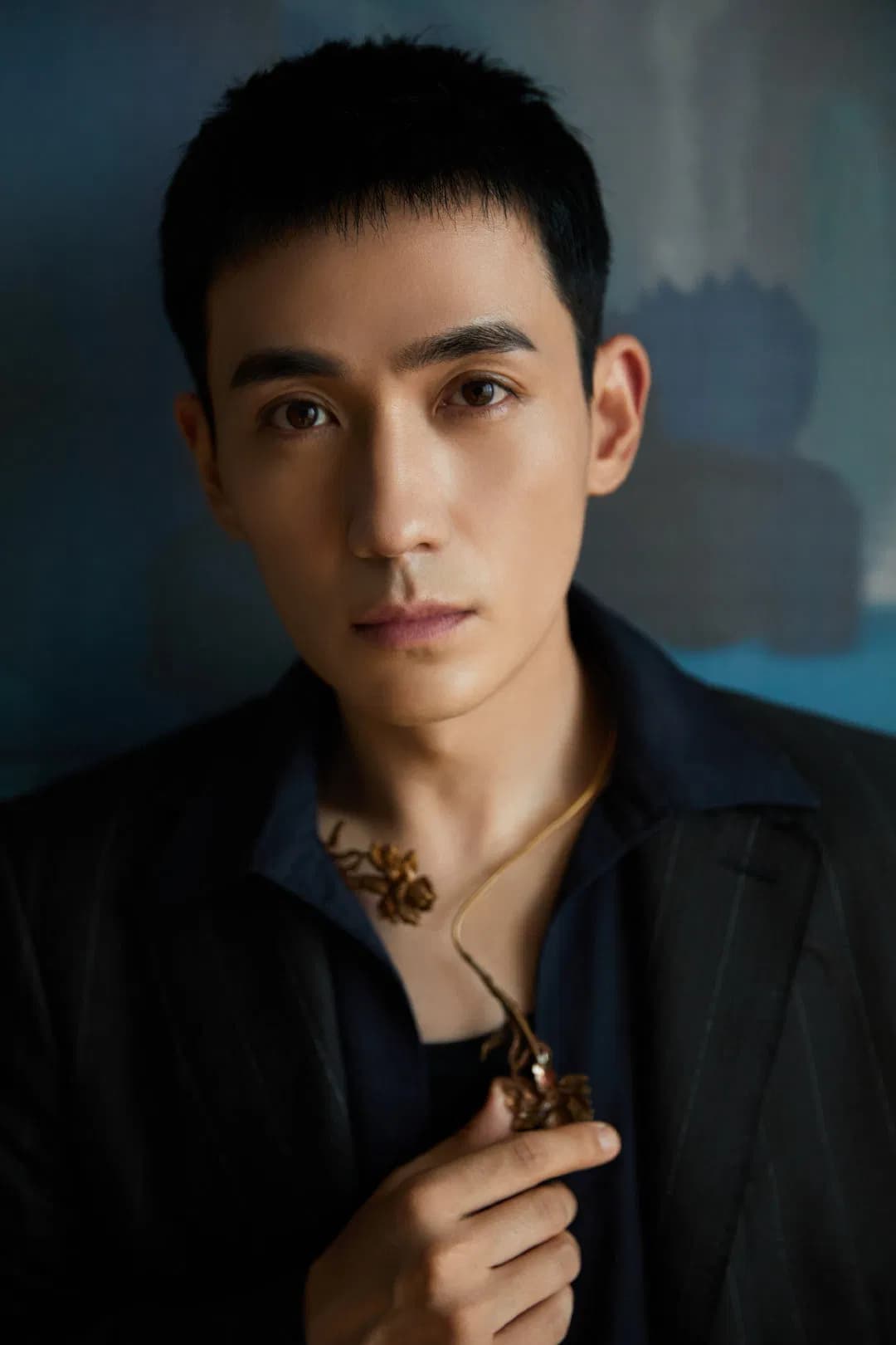 Yilong Zhu