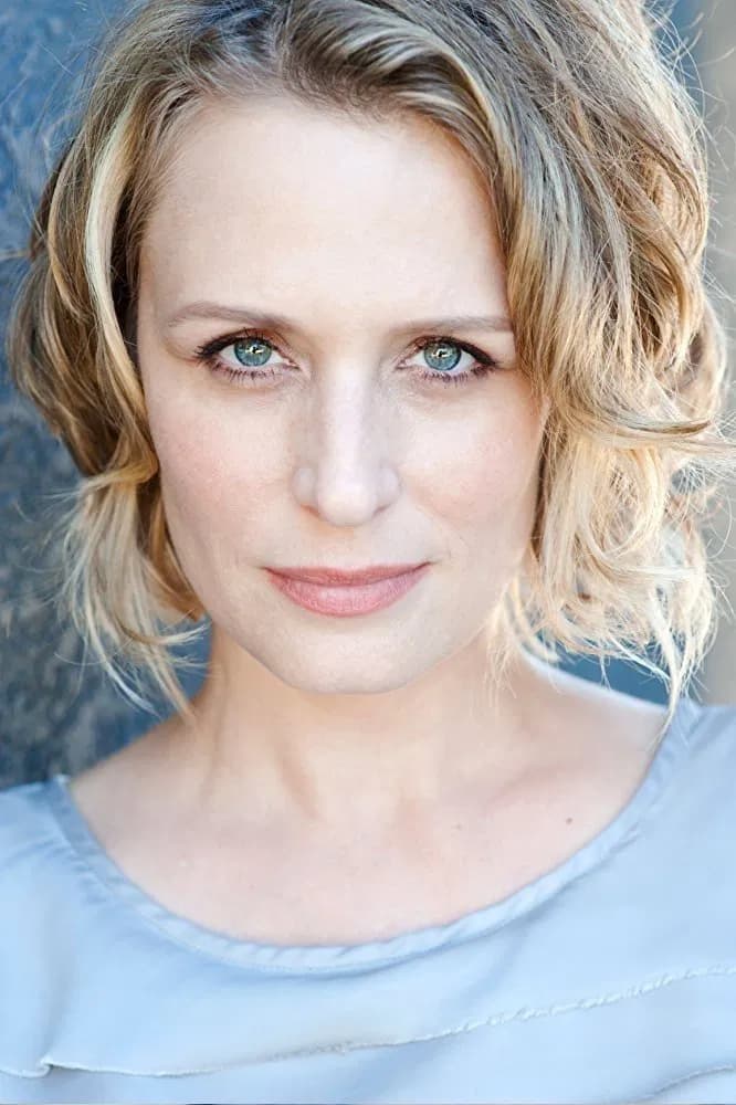 Samantha Smith (III)