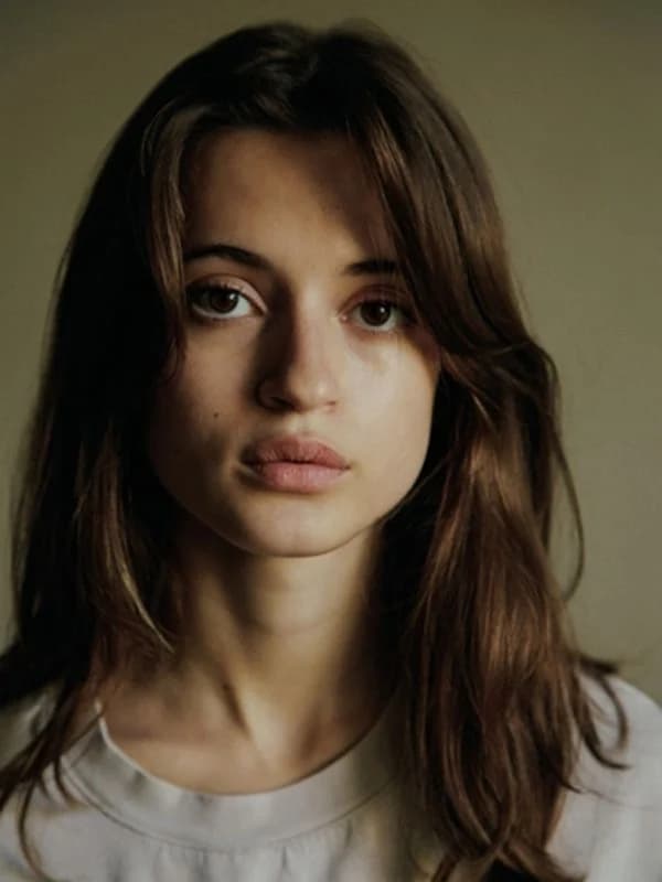 Lya Lessert